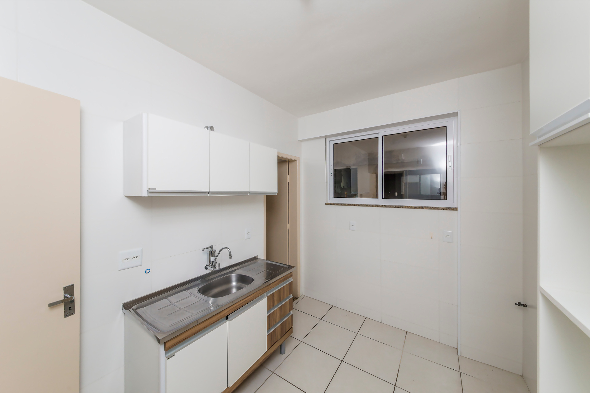 Apartamento reformado e em rua plana no Centro para venda, foto 5