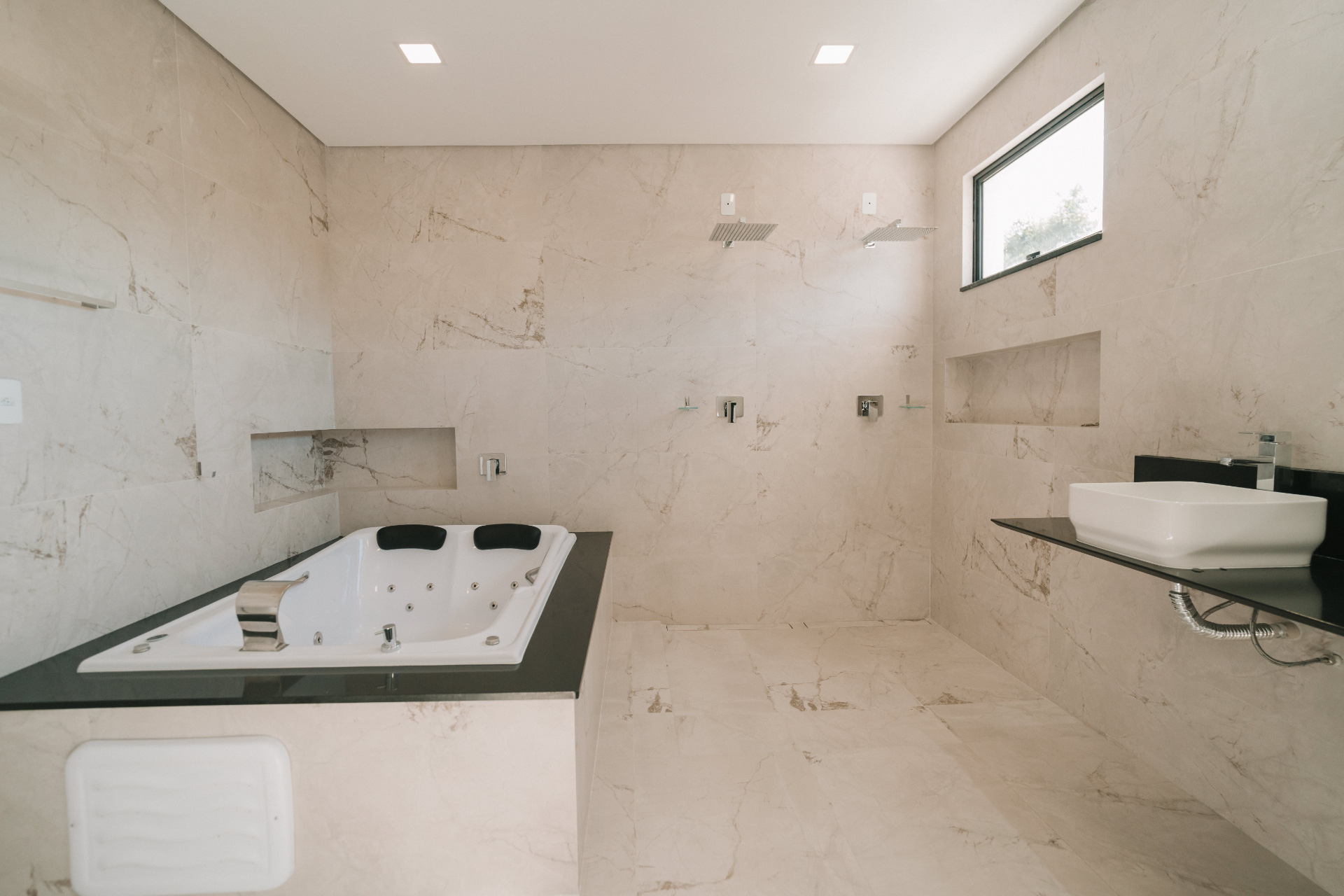 Casa moderna com 4 suítes e piscina com vista para venda, foto 12