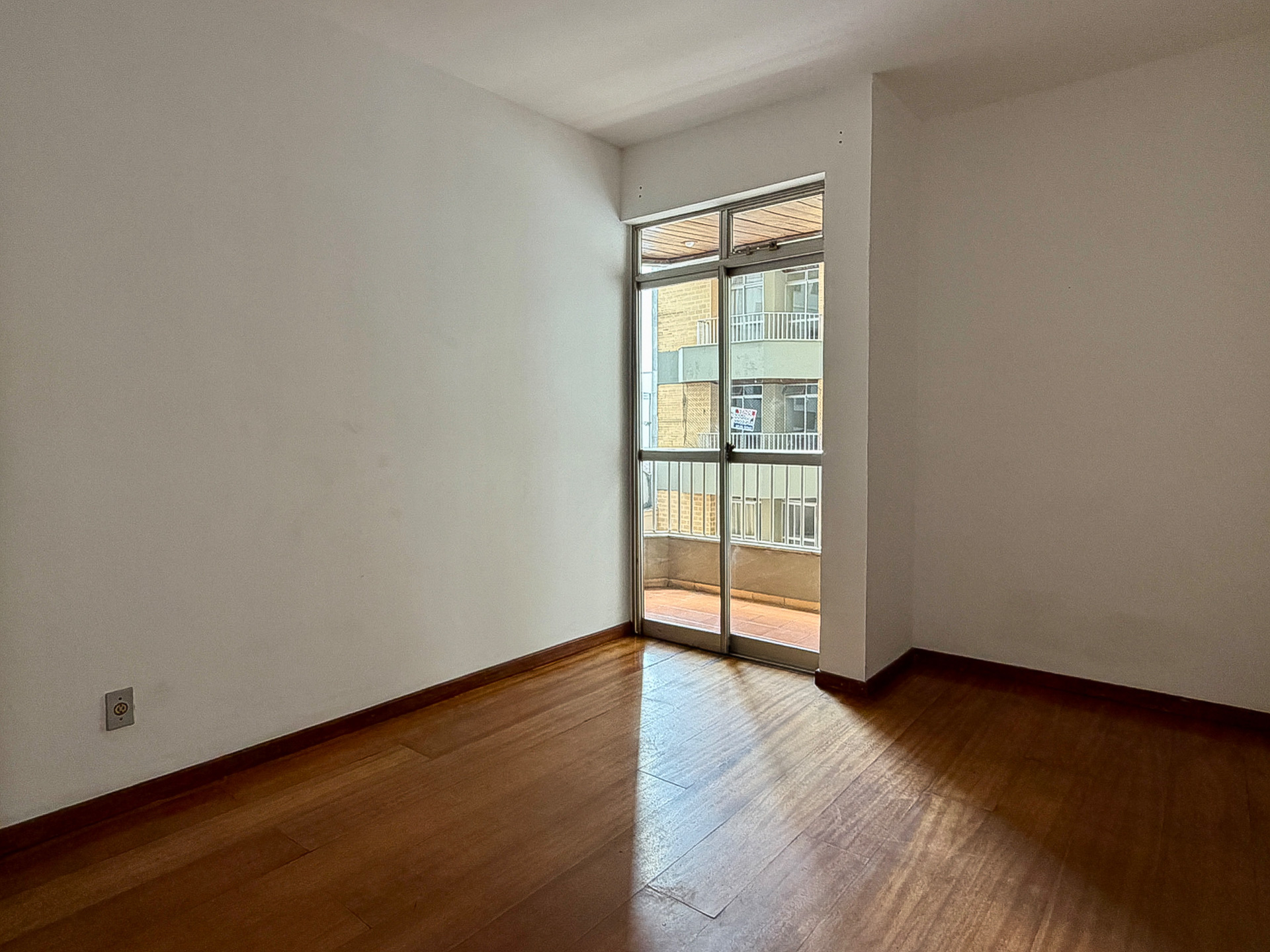 Quarto e sala prático e bem localizado para venda, foto 8