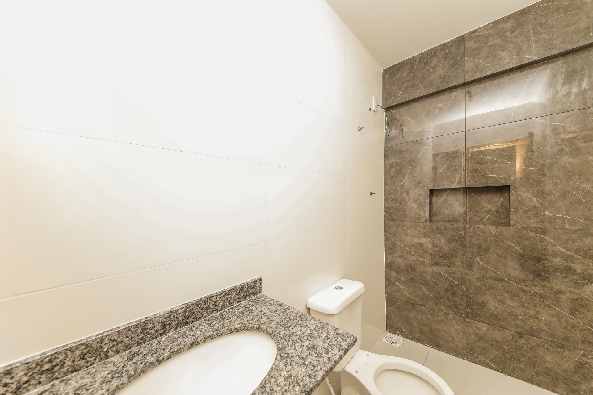 Casa nova com espaço gourmet e quintal gramado para venda, foto 11