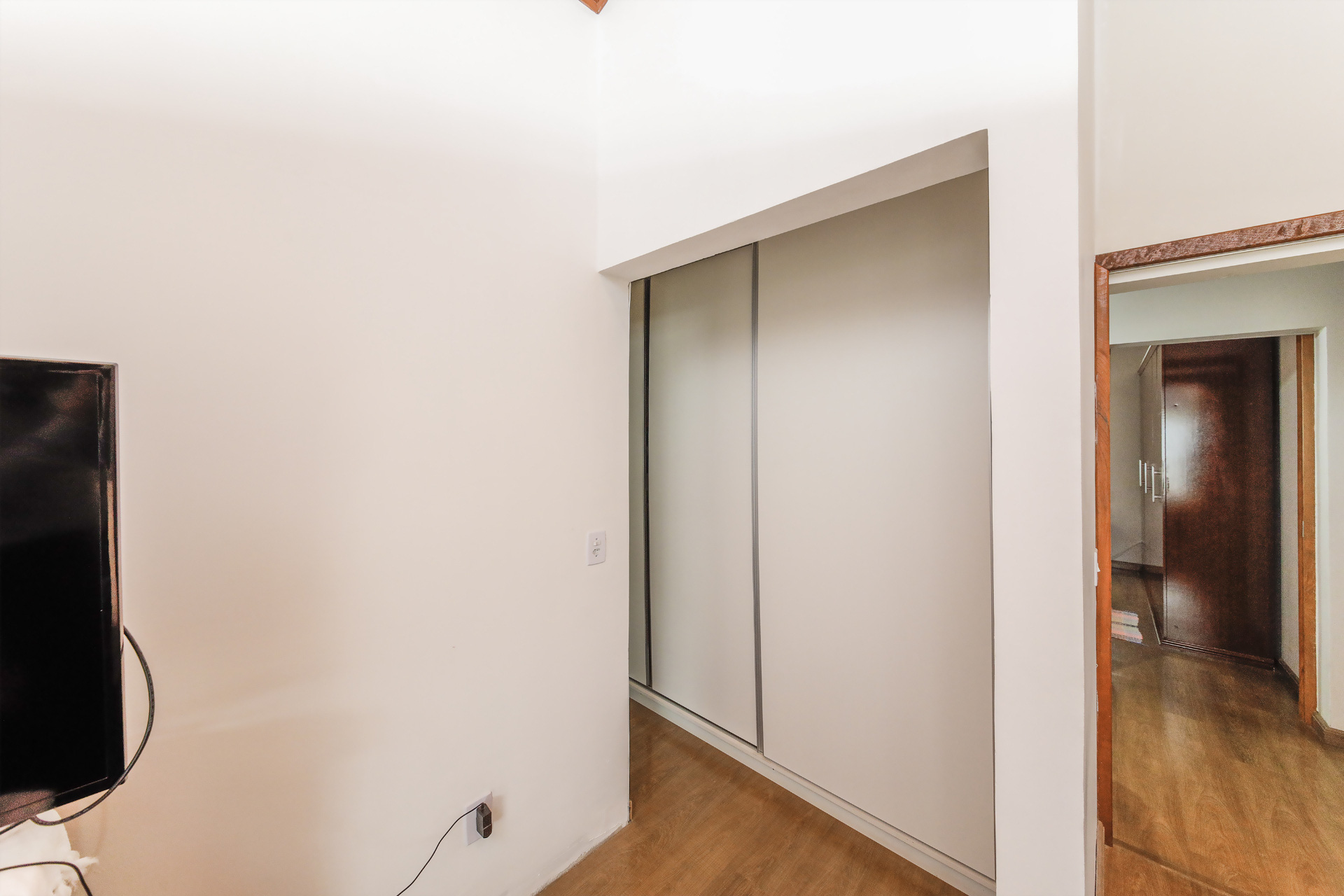 Casa com suíte, espaço gourmet e 2 vagas cobertas para venda, foto 13