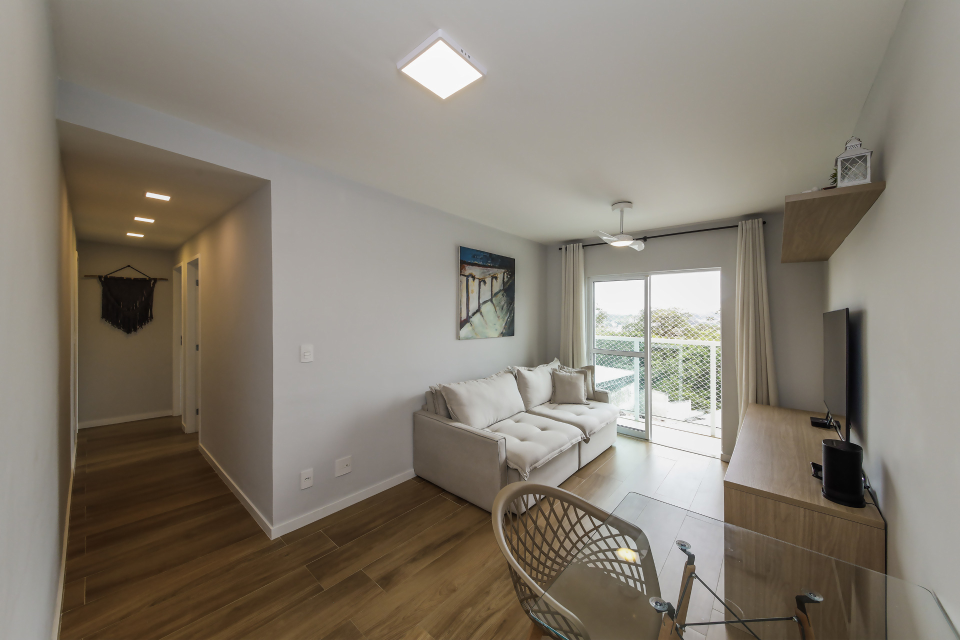 Apê reformado de 84 m² com varanda no Jardim Laranjeiras, foto 1
