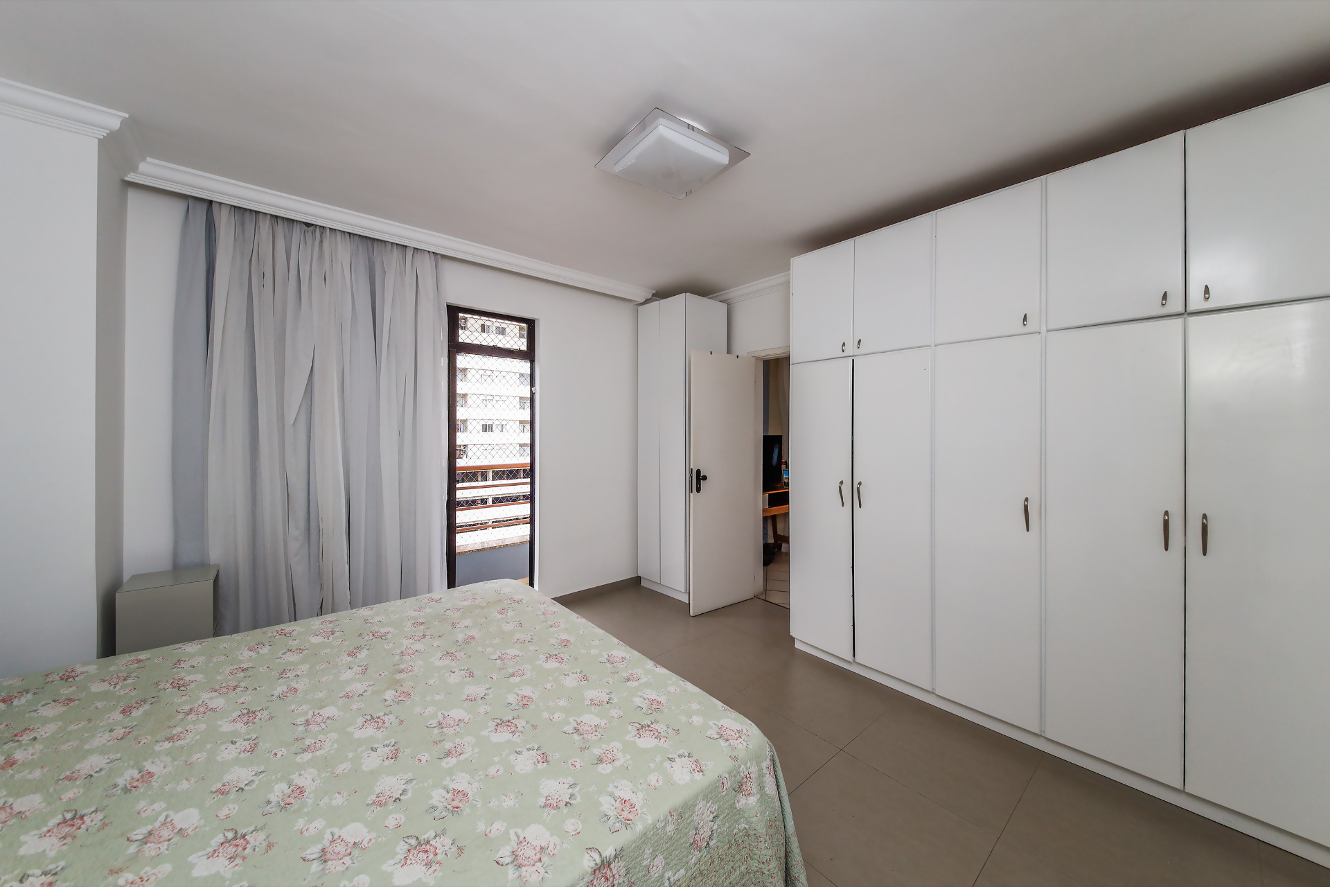Cobertura reformada. Três quartos, duas vagas., foto 14