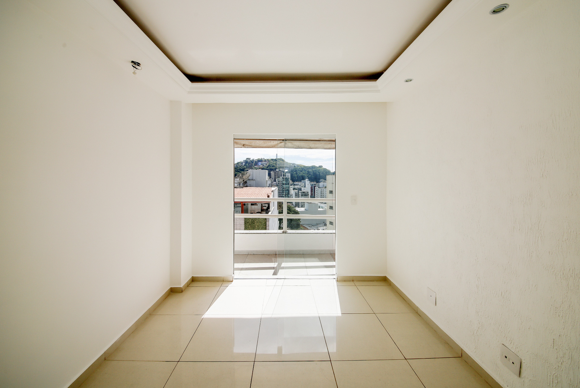 Varanda, 94m², vista pôr do sol. Bom Pastor., foto 1
