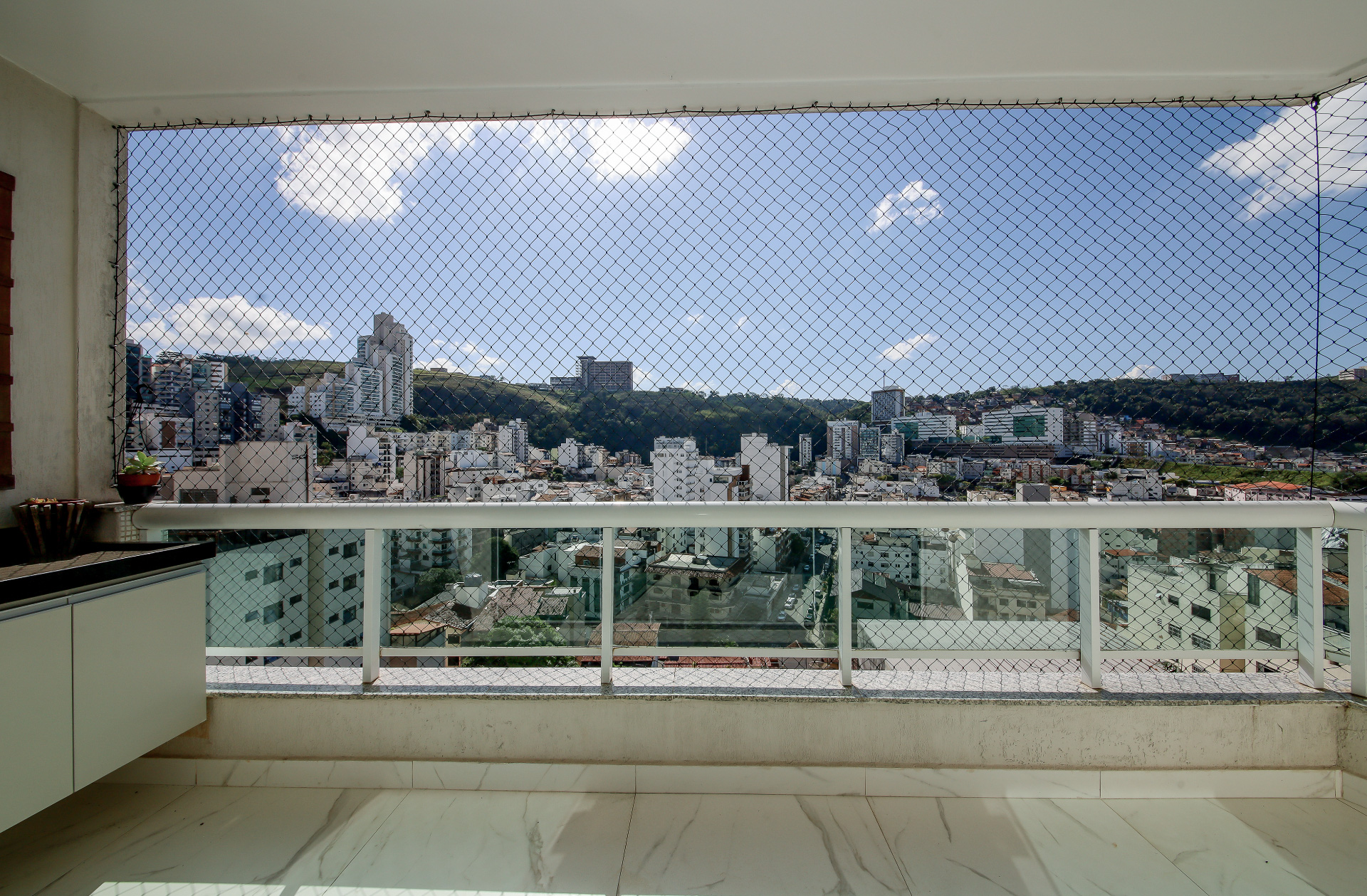 Apartamento amplo com 3 suítes e 3 vagas para venda, foto 3