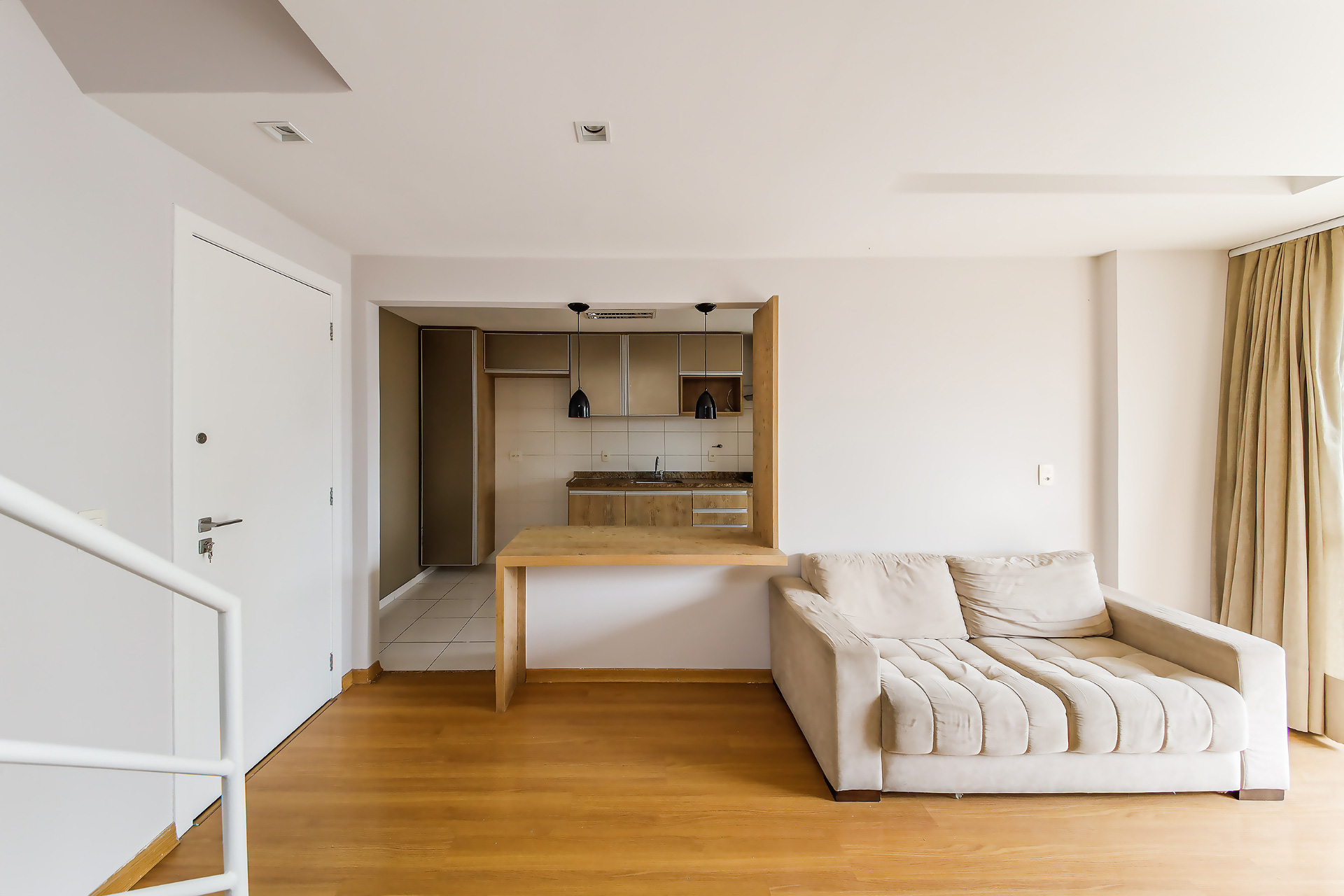 Estrela Sul: Cobertura mobiliada, área de lazer. 142m²., foto 2