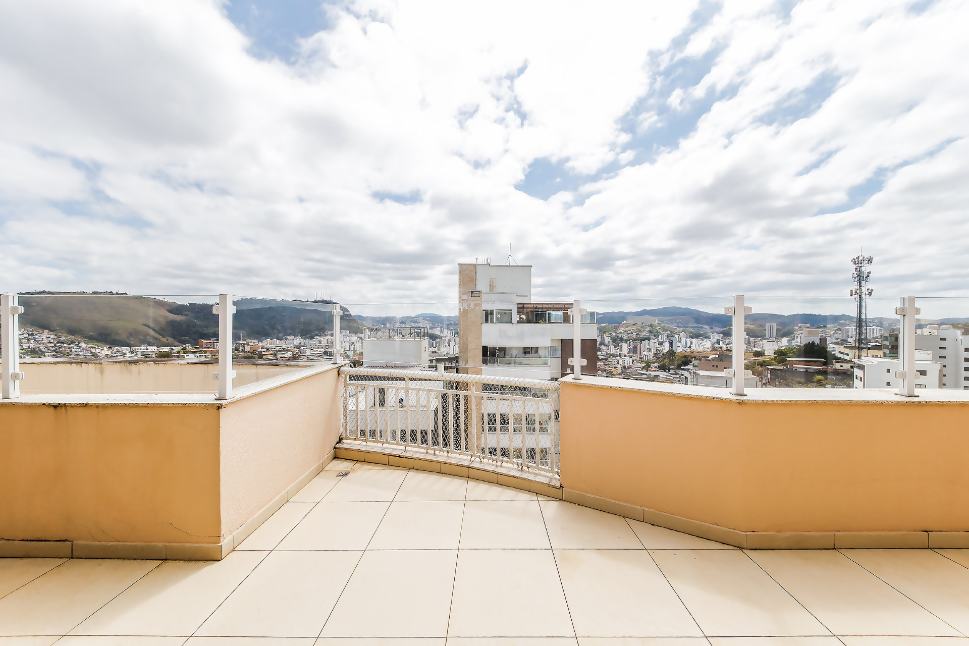 Estrela Sul: Cobertura mobiliada, área de lazer. 142m²., foto 17
