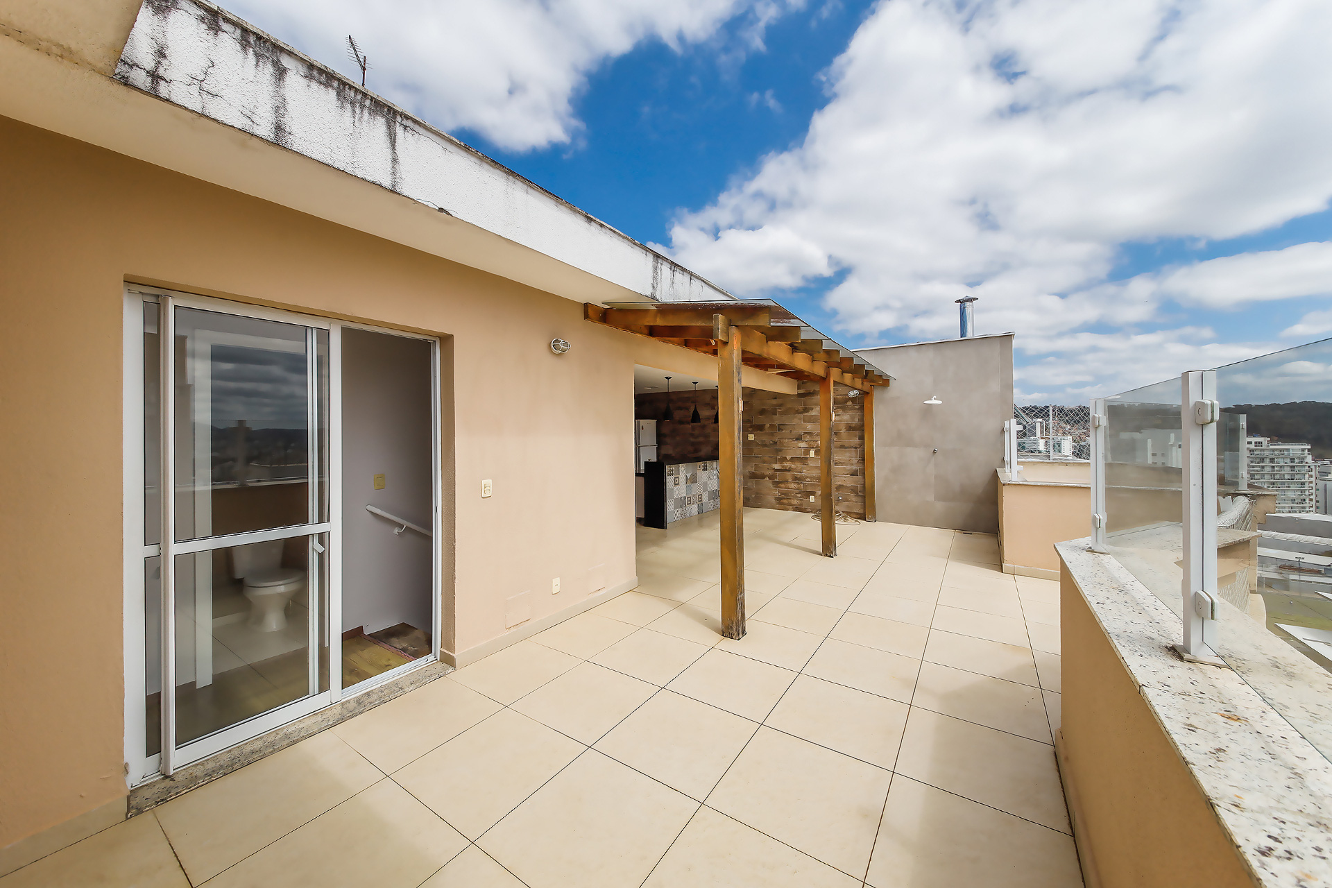 Estrela Sul: Cobertura mobiliada, área de lazer. 142m²., foto 16