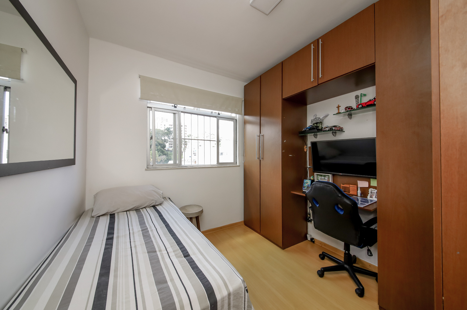 Alto dos Passos. Três quartos, ambientes claros., foto 10