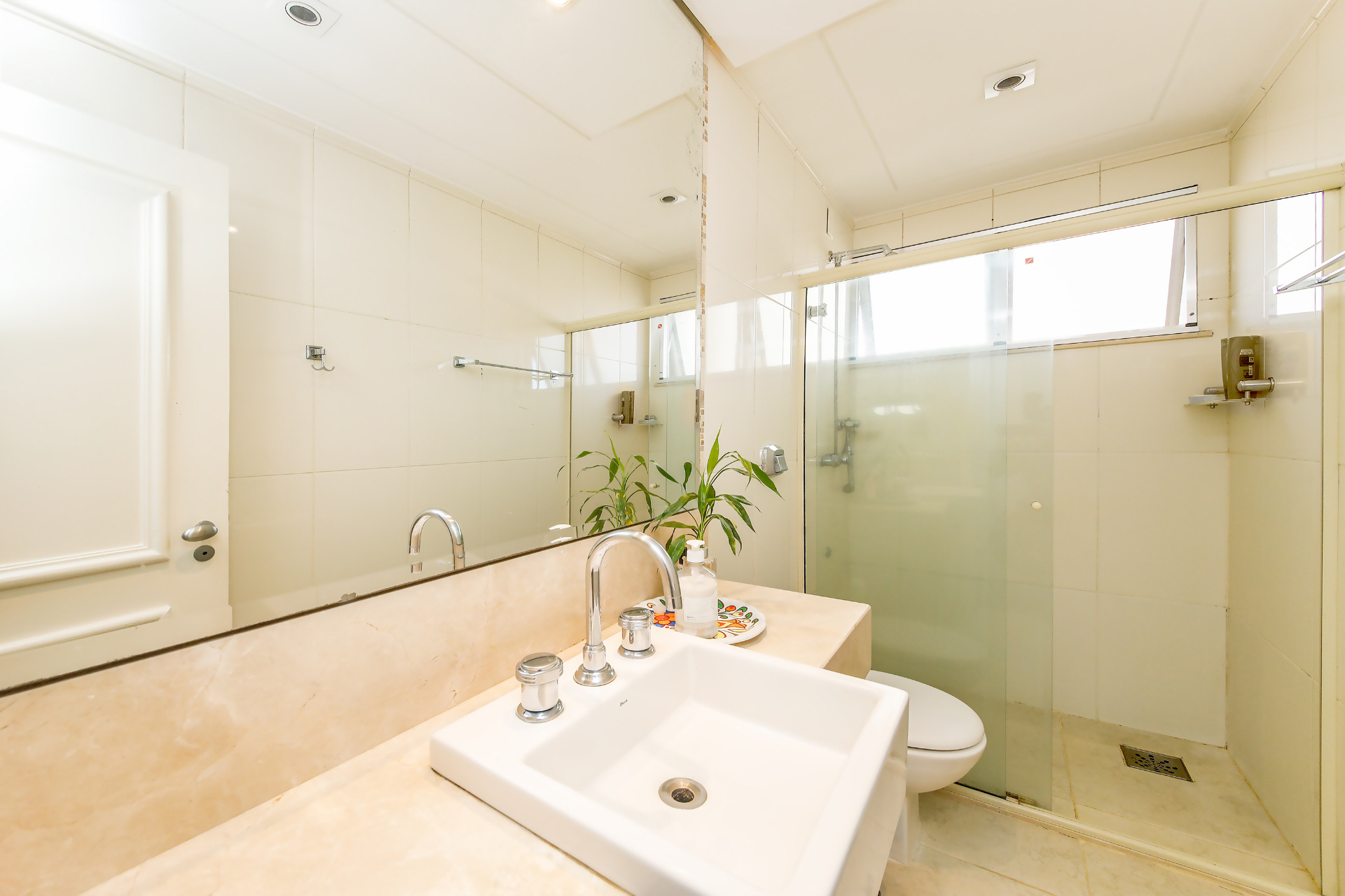 Apartamento amplo no Centro, 3 quartos, lazer e 2 vagas, foto 8