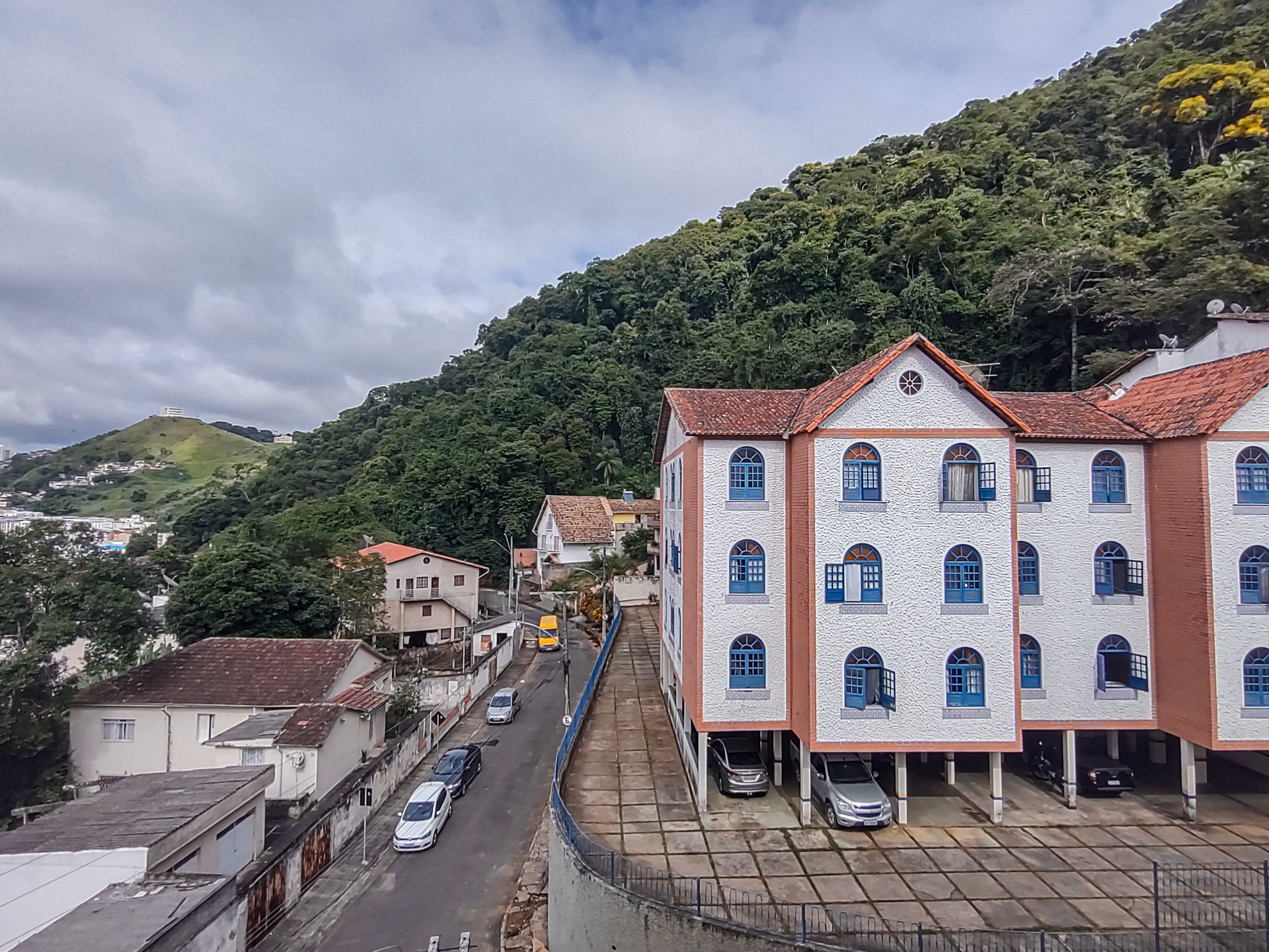 Apartamento arejado no Paineiras. Rua sossegada, 60m²., foto 3