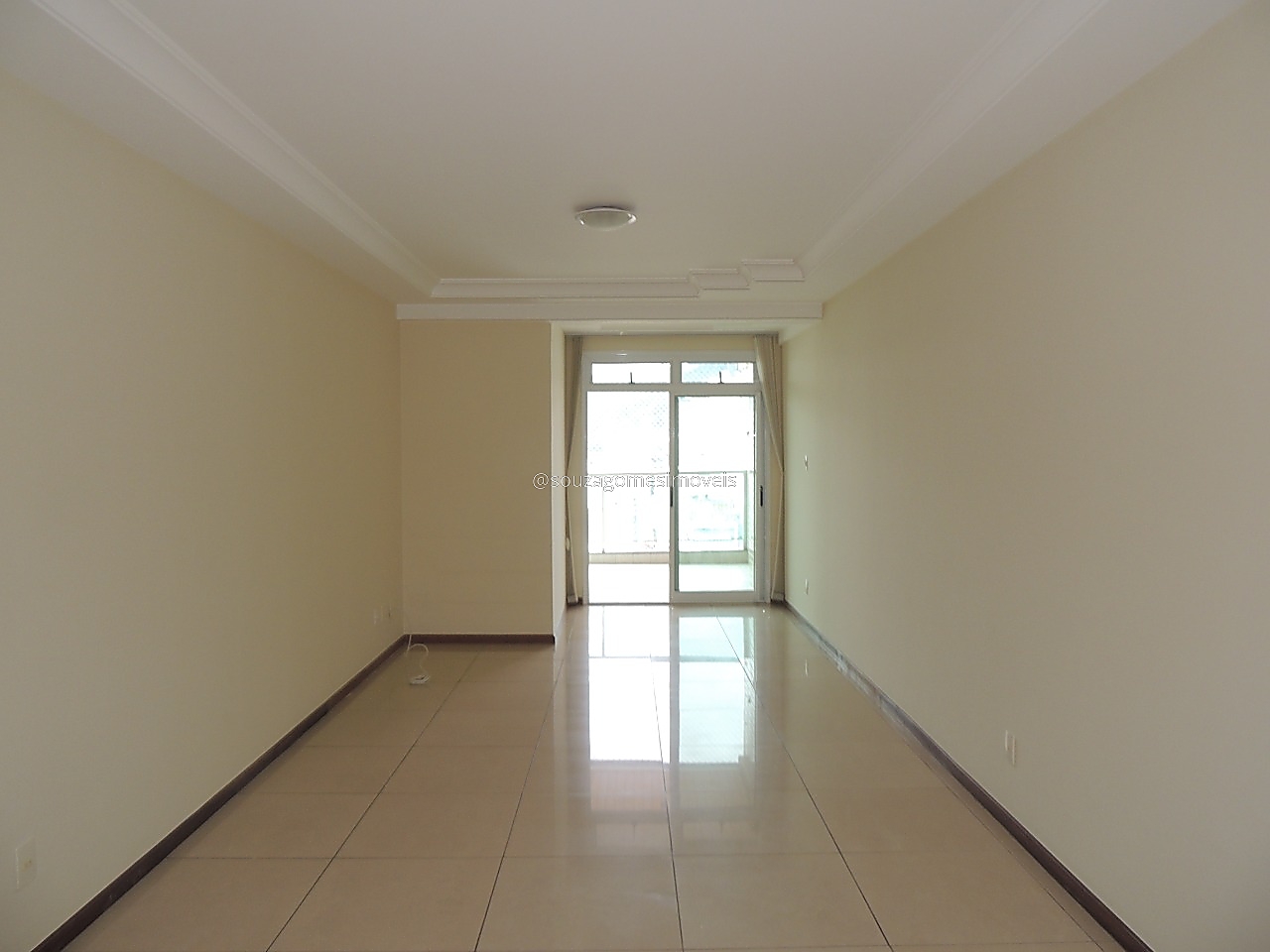 Centro: apartamento amplo, 211m², foto 1