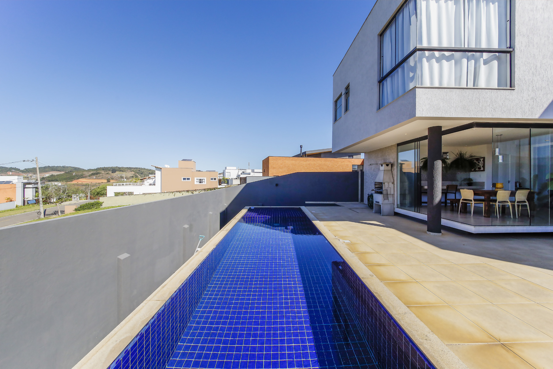 São Pedro: Casa ampla, 4 vagas, espaço e privacidade., foto 14