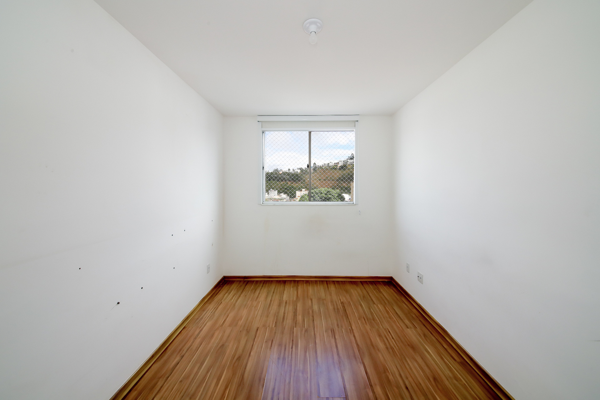 Marilândia. Varanda espaçosa, 2 quartos., foto 11