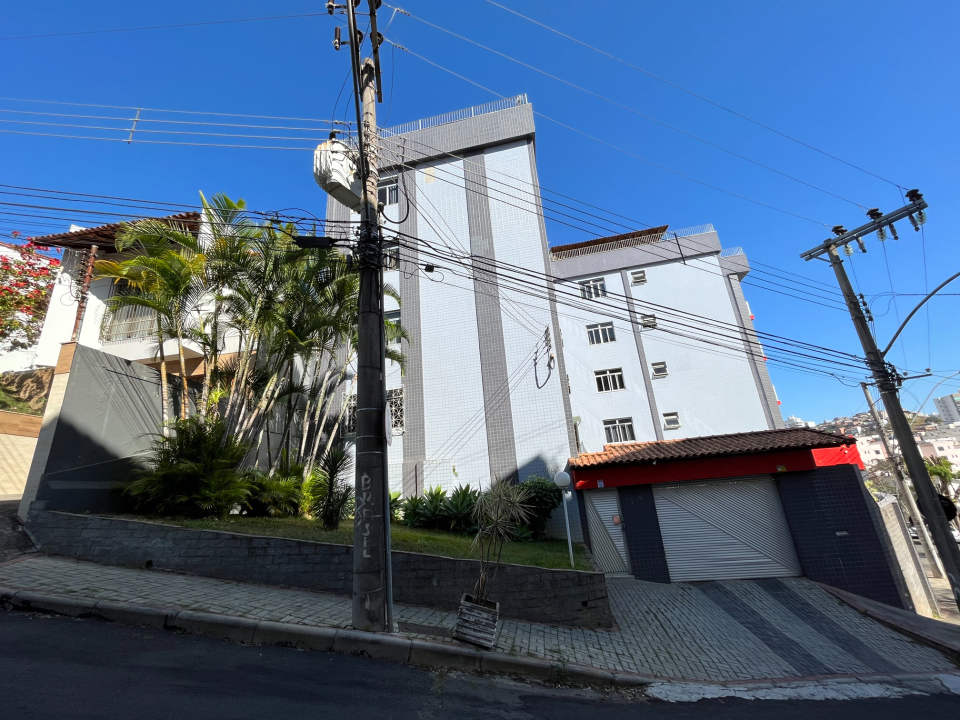 Ed. Village Dos Pinheiros, foto 2