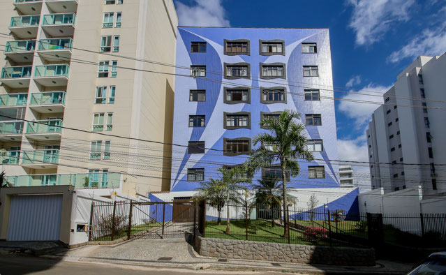 Reformado, 2 quartos, 2 vagas. Jardim Laranjeiras.