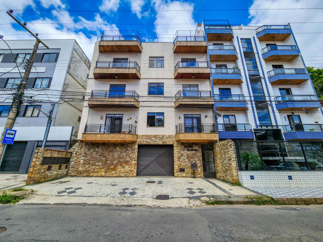 Cobertura duplex no Cascatinha. 210m².