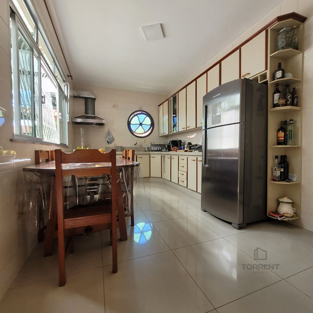 Foto cadastro cód. 229