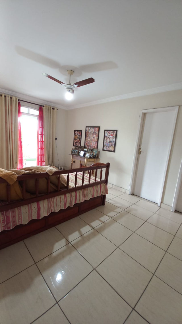 Foto cadastro cód. 300