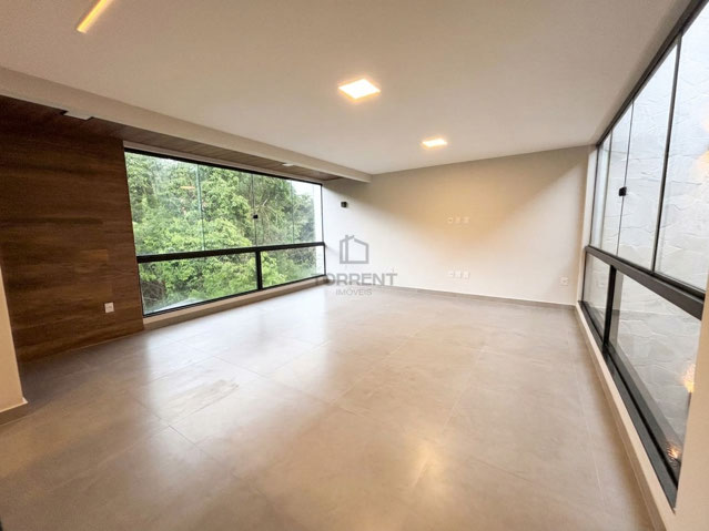 Foto cadastro cód. 305