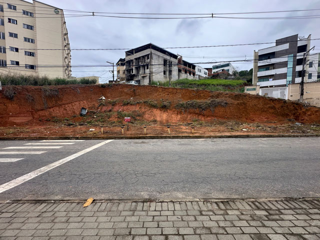 Foto cadastro cód. 3106