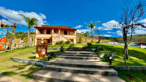 Terreno à venda, 247 m² por R$ 145.000,00 - Bom Jardim - Juiz de Fora/MG