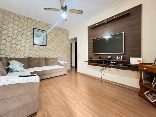 Sobrado com 3 dormitórios à venda, 90 m² por R$ 276.000 - Cidade do Sol - Juiz de Fora/MG