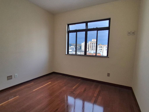 Foto cadastro cód. 10812