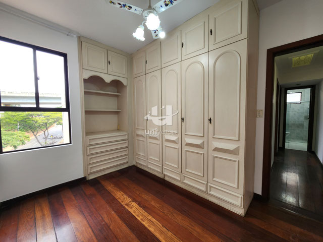 QUARTO I