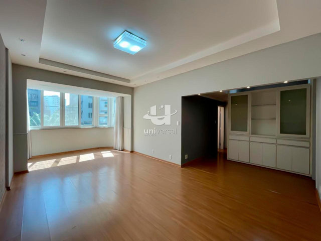 Apartamento de 4 quartos a venda no centro de Juiz de Fora.