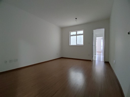 Foto cadastro cód. 6896