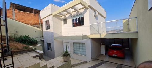 Casa com 2 quartos à venda, 149 m² por R$ 520.000 - Fontesville II - Juiz de Fora/MG